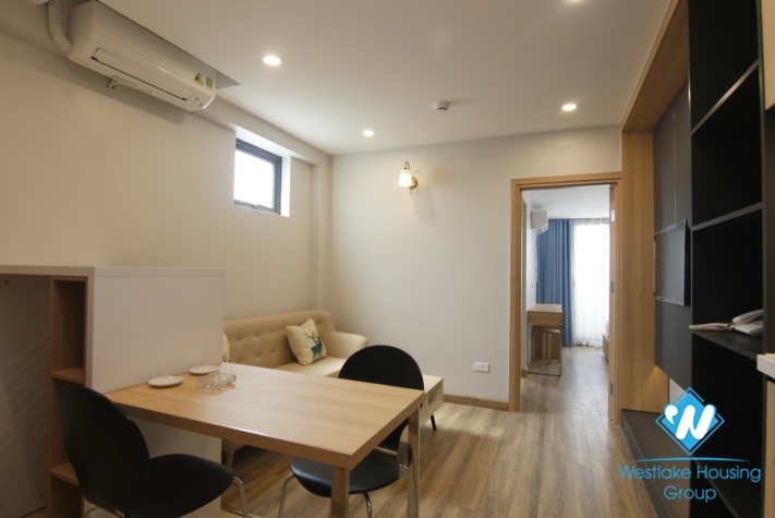 Fashionable layouts with modern design apartment for rent in Ba Đình 